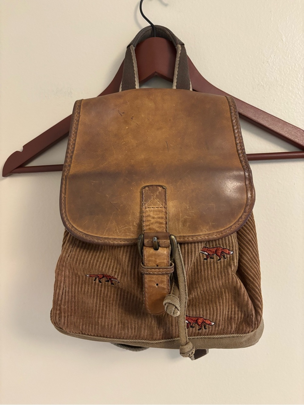 Vintage LL Bean Brown Leather & Corduroy Fox Embroidered Backpack